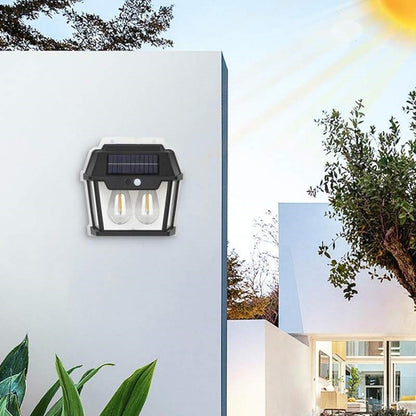 Set 2 x Lampa Solara Exterior cu 2 Becuri LED si Senzor de Miscare - Super Luminoasa, Rezistenta la Apa IP65